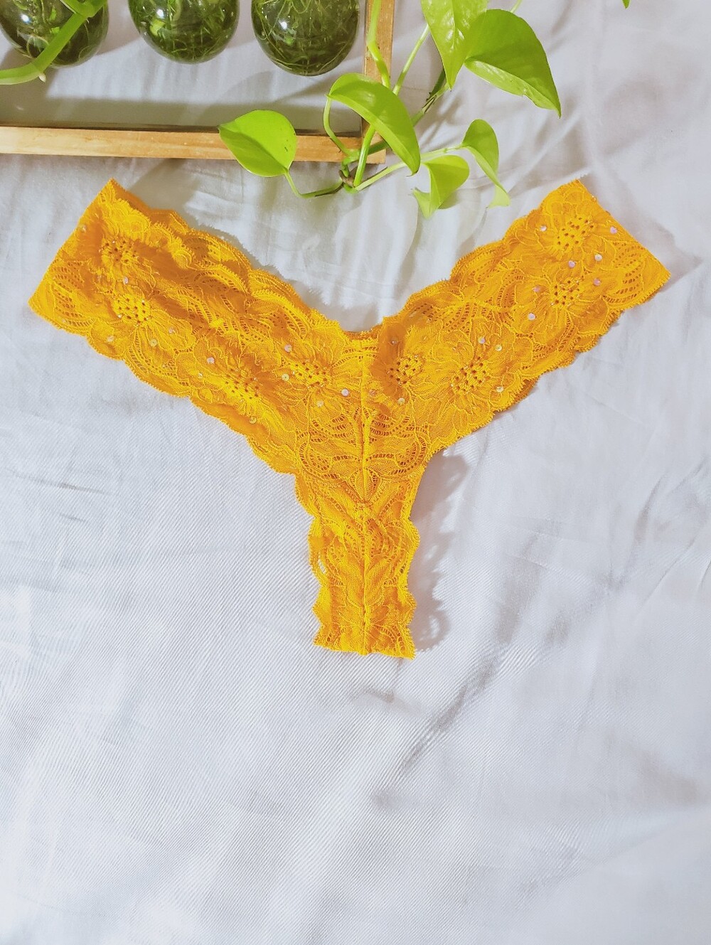 Very Rare LA SENZA Low Rise Hi-Cut Lace Marigold Panty